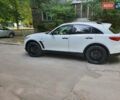 Белый Инфинити QX70, объемом двигателя 3.7 л и пробегом 70 тыс. км за 22700 $, фото 16 на Automoto.ua
