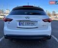 Белый Инфинити QX70, объемом двигателя 3 л и пробегом 192 тыс. км за 19042 $, фото 1 на Automoto.ua