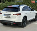 Белый Инфинити QX70, объемом двигателя 3.7 л и пробегом 137 тыс. км за 21000 $, фото 12 на Automoto.ua