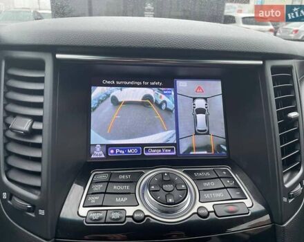 Белый Инфинити QX70, объемом двигателя 3.7 л и пробегом 84 тыс. км за 16990 $, фото 28 на Automoto.ua