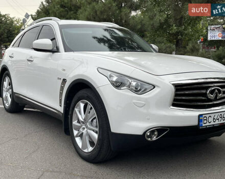 Белый Инфинити QX70, объемом двигателя 2.99 л и пробегом 128 тыс. км за 19800 $, фото 41 на Automoto.ua