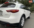 Белый Инфинити QX70, объемом двигателя 2.99 л и пробегом 128 тыс. км за 19800 $, фото 73 на Automoto.ua