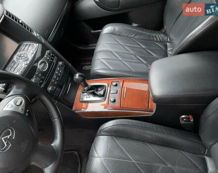 Белый Инфинити QX70, объемом двигателя 2.99 л и пробегом 128 тыс. км за 19800 $, фото 111 на Automoto.ua