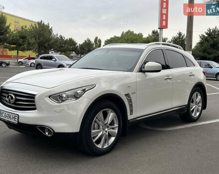 Белый Инфинити QX70, объемом двигателя 2.99 л и пробегом 128 тыс. км за 19800 $, фото 57 на Automoto.ua