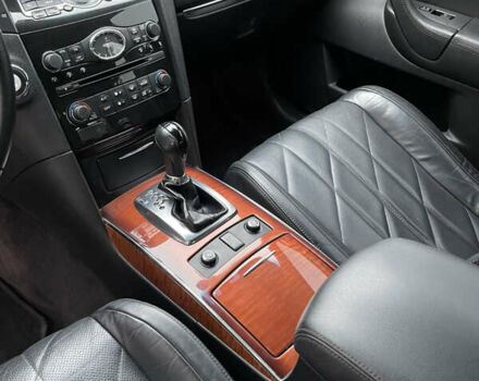 Белый Инфинити QX70, объемом двигателя 2.99 л и пробегом 128 тыс. км за 19800 $, фото 123 на Automoto.ua