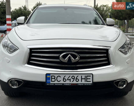 Белый Инфинити QX70, объемом двигателя 2.99 л и пробегом 128 тыс. км за 19800 $, фото 44 на Automoto.ua