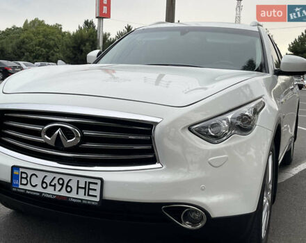 Белый Инфинити QX70, объемом двигателя 2.99 л и пробегом 128 тыс. км за 19800 $, фото 45 на Automoto.ua