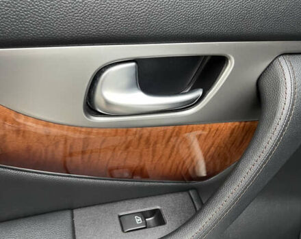 Белый Инфинити QX70, объемом двигателя 2.99 л и пробегом 128 тыс. км за 19800 $, фото 125 на Automoto.ua