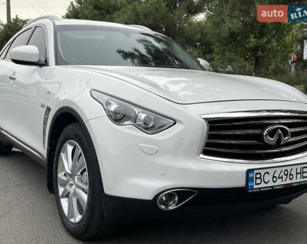 Белый Инфинити QX70, объемом двигателя 2.99 л и пробегом 128 тыс. км за 19800 $, фото 42 на Automoto.ua