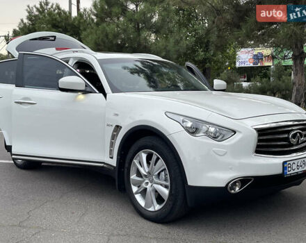 Белый Инфинити QX70, объемом двигателя 2.99 л и пробегом 128 тыс. км за 19800 $, фото 15 на Automoto.ua