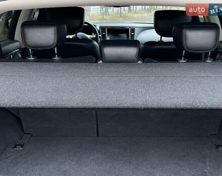 Белый Инфинити QX70, объемом двигателя 2.99 л и пробегом 128 тыс. км за 19800 $, фото 104 на Automoto.ua