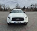 Белый Инфинити QX70, объемом двигателя 3.7 л и пробегом 99 тыс. км за 21900 $, фото 1 на Automoto.ua