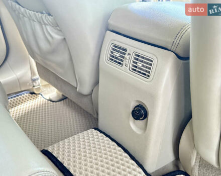 Белый Инфинити QX70, объемом двигателя 3.7 л и пробегом 200 тыс. км за 16800 $, фото 28 на Automoto.ua