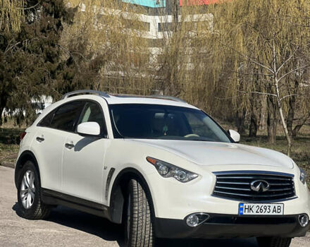 Білий Інфініті QX70, об'ємом двигуна 3.7 л та пробігом 88 тис. км за 20900 $, фото 3 на Automoto.ua