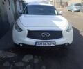 Білий Інфініті QX70, об'ємом двигуна 3.7 л та пробігом 160 тис. км за 20000 $, фото 1 на Automoto.ua