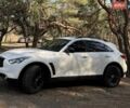Белый Инфинити QX70, объемом двигателя 3.7 л и пробегом 151 тыс. км за 19950 $, фото 1 на Automoto.ua