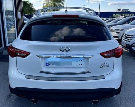 Білий Інфініті QX70, об'ємом двигуна 3.7 л та пробігом 55 тис. км за 20500 $, фото 1 на Automoto.ua