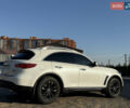Белый Инфинити QX70, объемом двигателя 3.7 л и пробегом 74 тыс. км за 19900 $, фото 6 на Automoto.ua