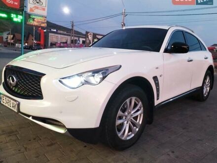 Белый Инфинити QX70, объемом двигателя 3.7 л и пробегом 162 тыс. км за 18999 $, фото 1 на Automoto.ua