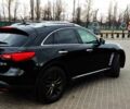 Чорний Інфініті QX70, об'ємом двигуна 0.37 л та пробігом 190 тис. км за 17700 $, фото 5 на Automoto.ua