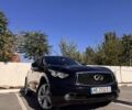 Черный Инфинити QX70, объемом двигателя 2.99 л и пробегом 168 тыс. км за 17900 $, фото 1 на Automoto.ua