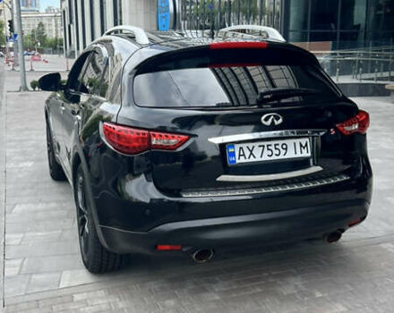 Черный Инфинити QX70, объемом двигателя 3.7 л и пробегом 170 тыс. км за 16500 $, фото 4 на Automoto.ua