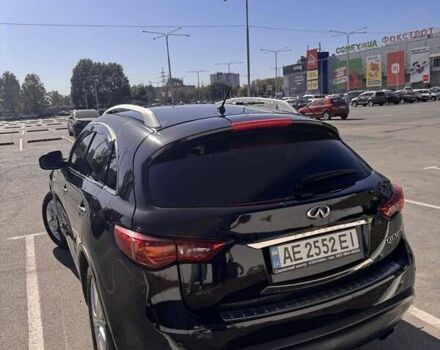 Черный Инфинити QX70, объемом двигателя 2.99 л и пробегом 168 тыс. км за 17900 $, фото 8 на Automoto.ua