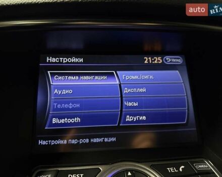 Черный Инфинити QX70, объемом двигателя 3.7 л и пробегом 151 тыс. км за 19700 $, фото 42 на Automoto.ua