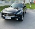 Черный Инфинити QX70, объемом двигателя 3.7 л и пробегом 192 тыс. км за 15555 $, фото 4 на Automoto.ua