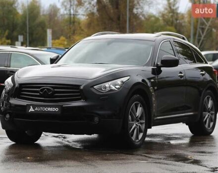 Черный Инфинити QX70, объемом двигателя 3.7 л и пробегом 150 тыс. км за 19500 $, фото 2 на Automoto.ua