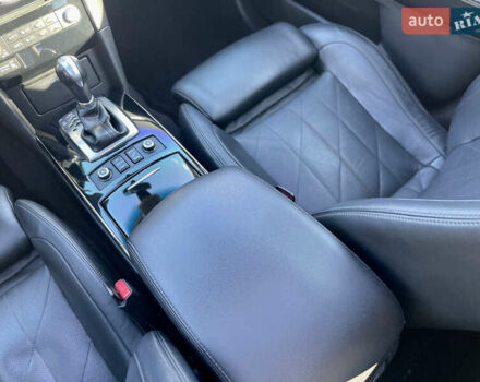 Черный Инфинити QX70, объемом двигателя 5 л и пробегом 171 тыс. км за 18900 $, фото 51 на Automoto.ua