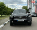 Черный Инфинити QX70, объемом двигателя 3.7 л и пробегом 140 тыс. км за 18500 $, фото 4 на Automoto.ua