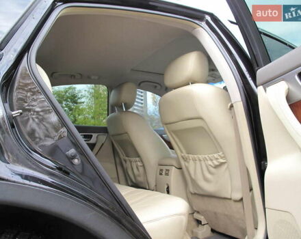 Черный Инфинити QX70, объемом двигателя 3.7 л и пробегом 235 тыс. км за 17300 $, фото 73 на Automoto.ua