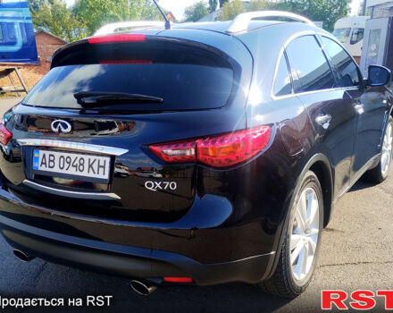 Черный Инфинити QX70, объемом двигателя 3 л и пробегом 176 тыс. км за 16500 $, фото 4 на Automoto.ua