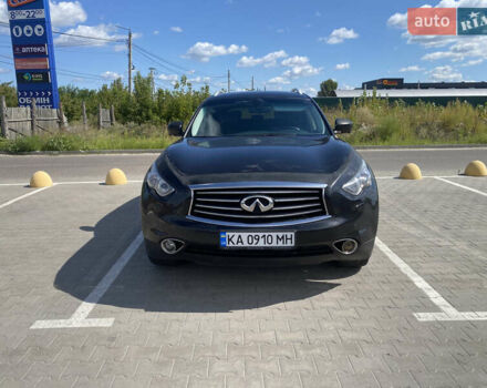 Чорний Інфініті QX70, об'ємом двигуна 2.99 л та пробігом 173 тис. км за 18000 $, фото 8 на Automoto.ua