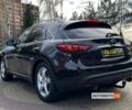 Чорний Інфініті QX70, об'ємом двигуна 3 л та пробігом 165 тис. км за 18500 $, фото 4 на Automoto.ua