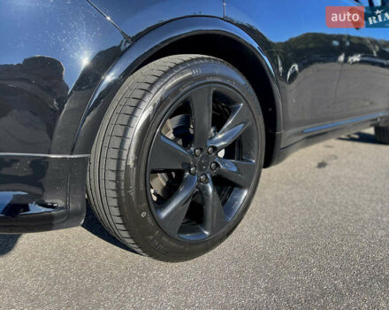 Черный Инфинити QX70, объемом двигателя 5 л и пробегом 171 тыс. км за 18900 $, фото 20 на Automoto.ua