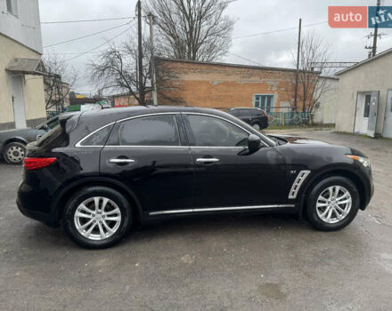Черный Инфинити QX70, объемом двигателя 3.7 л и пробегом 185 тыс. км за 17700 $, фото 5 на Automoto.ua