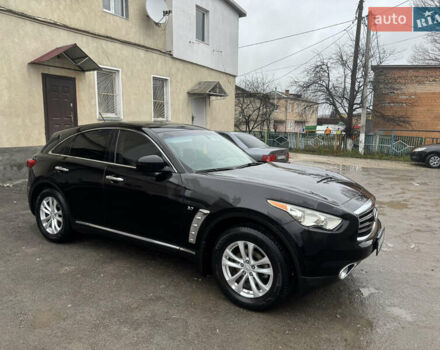 Черный Инфинити QX70, объемом двигателя 3.7 л и пробегом 185 тыс. км за 17700 $, фото 7 на Automoto.ua
