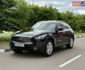 Черный Инфинити QX70, объемом двигателя 3.7 л и пробегом 140 тыс. км за 18500 $, фото 2 на Automoto.ua