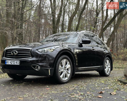 Черный Инфинити QX70, объемом двигателя 2.99 л и пробегом 154 тыс. км за 18700 $, фото 10 на Automoto.ua