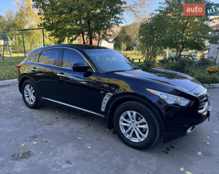 Черный Инфинити QX70, объемом двигателя 3.7 л и пробегом 185 тыс. км за 17999 $, фото 26 на Automoto.ua