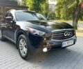 Черный Инфинити QX70, объемом двигателя 3.7 л и пробегом 192 тыс. км за 15555 $, фото 16 на Automoto.ua
