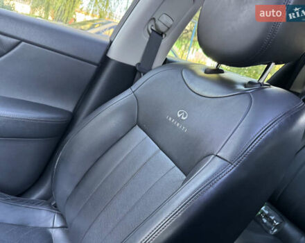 Черный Инфинити QX70, объемом двигателя 3.7 л и пробегом 185 тыс. км за 17999 $, фото 36 на Automoto.ua