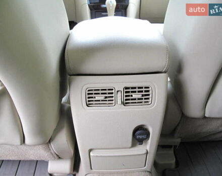 Черный Инфинити QX70, объемом двигателя 3.7 л и пробегом 235 тыс. км за 17300 $, фото 49 на Automoto.ua