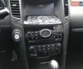 Черный Инфинити QX70, объемом двигателя 3.7 л и пробегом 138 тыс. км за 15900 $, фото 27 на Automoto.ua