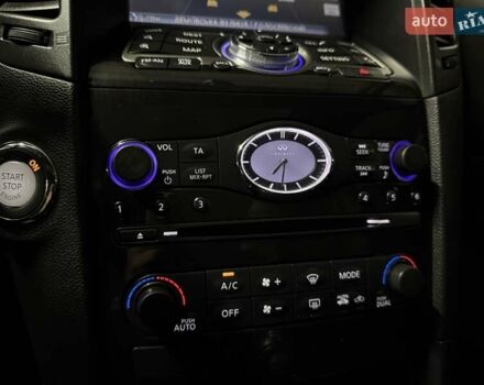 Черный Инфинити QX70, объемом двигателя 3.7 л и пробегом 151 тыс. км за 19700 $, фото 44 на Automoto.ua