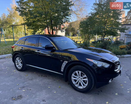 Черный Инфинити QX70, объемом двигателя 3.7 л и пробегом 185 тыс. км за 17999 $, фото 6 на Automoto.ua