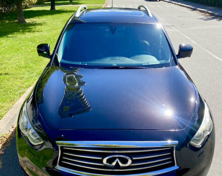 Черный Инфинити QX70, объемом двигателя 2.99 л и пробегом 175 тыс. км за 17900 $, фото 11 на Automoto.ua