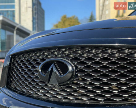 Черный Инфинити QX70, объемом двигателя 5 л и пробегом 171 тыс. км за 18900 $, фото 6 на Automoto.ua